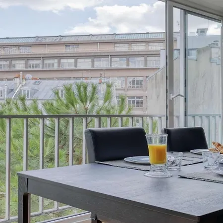 Spacious Contemporary Flat In The 15th - Mid-t